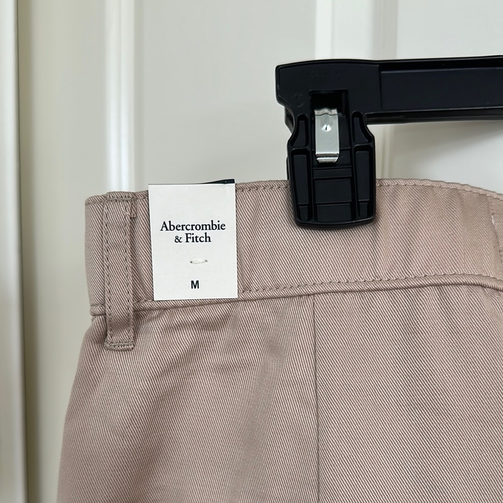 Abercrombie & Fitch Tan Trousers Relaxed Fit - Picture 5 of 5